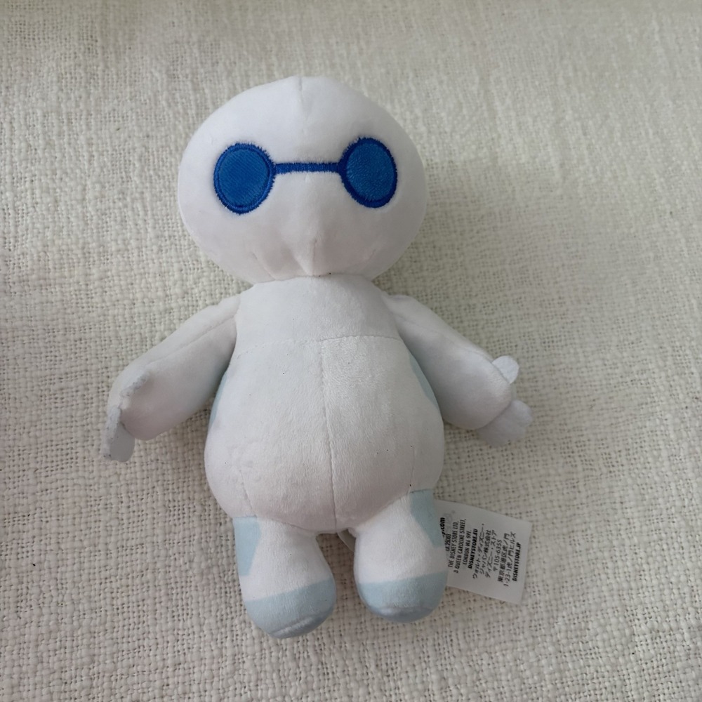 Disney Big Hero 6 Mini-Max Baymax Plush Beanie Disney Store Exclusive Toy
